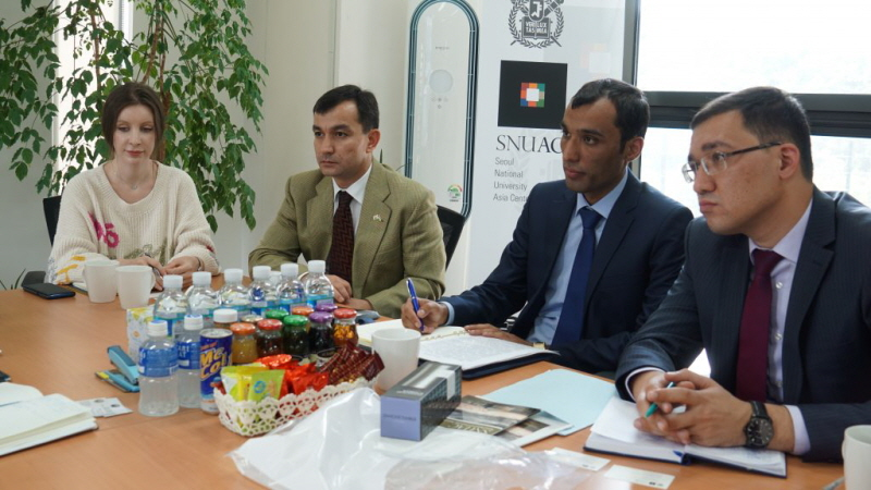 Uzbekistan’s ISRC Delegation Visits SNUAC